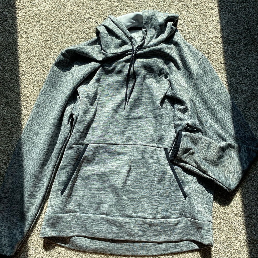 Large Men’s Under Armour Gray Fleece Hoodie